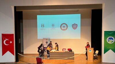 SUBÜ’de düzenlenen etkinlikte, hastane öncesi adli vakalarda paramediklerin görev ve