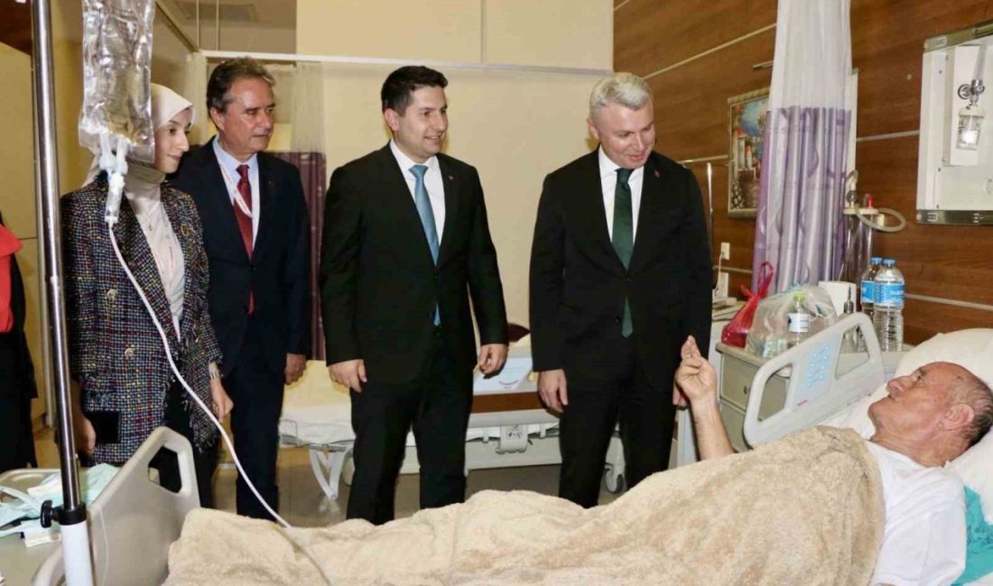 Sakarya’da sağlık hizmetlerinde yeni dönem: Ameliyatlar ilçelere yayılıyor Sağlık hizmetlerini güçlendirme ve Sakarya Eğitim ve Araştırma Hastanesindeki yoğunluğu