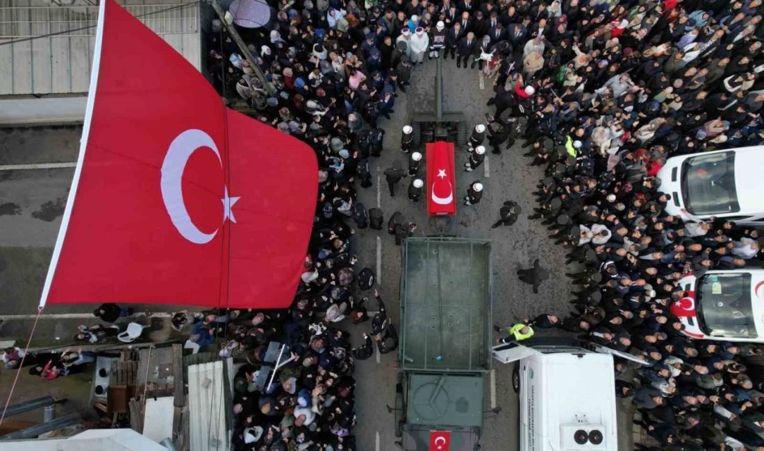 Sakaryalı şehit son yolculuğuna uğurlandı Gürcistan’da askeri kargo uçağının düşmesi neticesinde şehit olan Hava Uçak