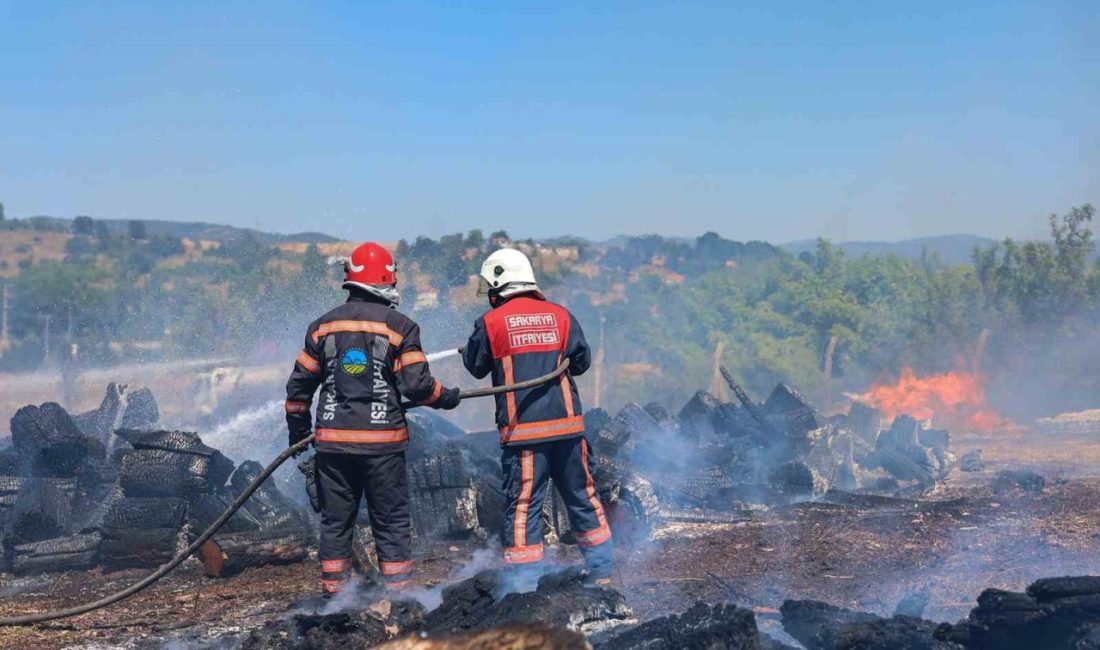 Sakarya’nın kahraman itfaiyecileri 10 ayda 11 bin 595 olaya müdahale etti Sakarya Büyükşehir Belediyesi’nde görevli itfaiye ekipleri bu yılın ilk 10