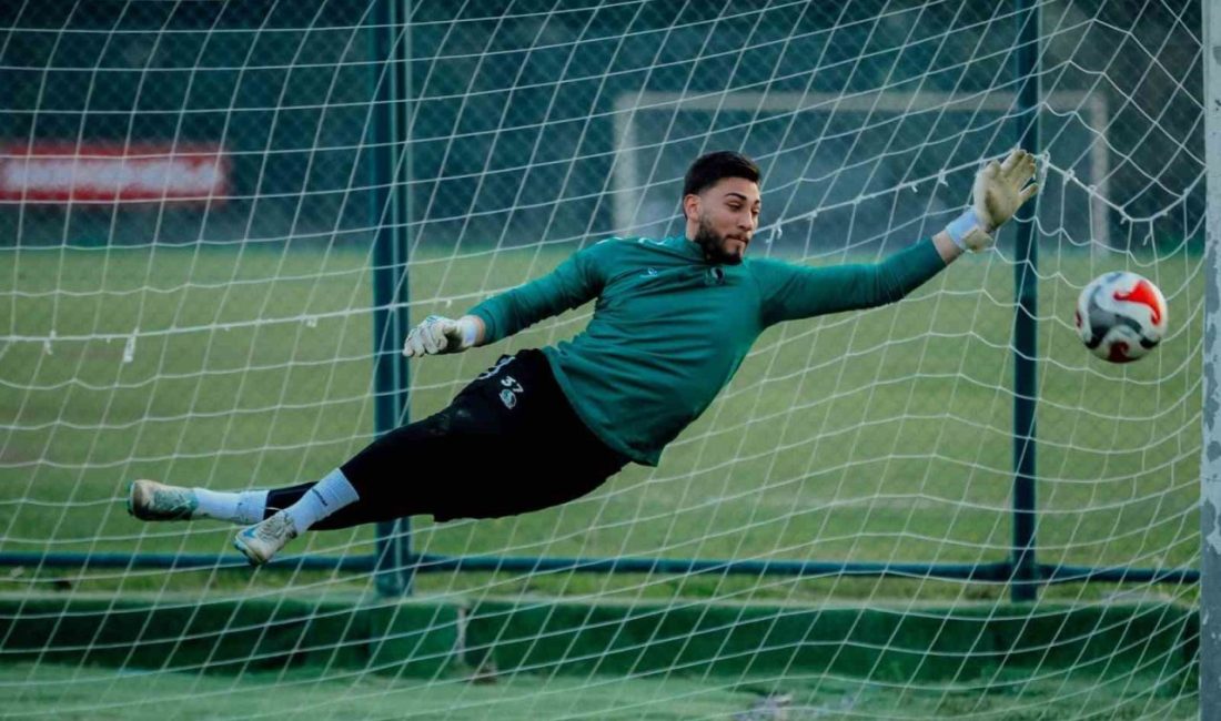 Sakaryaspor, İstanbulspor mesaisinde Sakaryaspor, Trendyol 1. Lig’in 14. haftasında deplasmanda karşılaşacağı İstanbulspor maçının