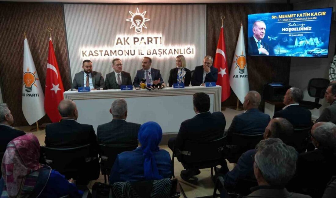 Sanayi ve Teknoloji Bakanı Mehmet Fatih Kacır: “Türkiye bugün artık dünyanın en önemli üretim merkezlerinden biri” Kastamonu’da konuşan Sanayi ve Teknoloji Bakanı Mehmet Fatih Kacır, Türkiye