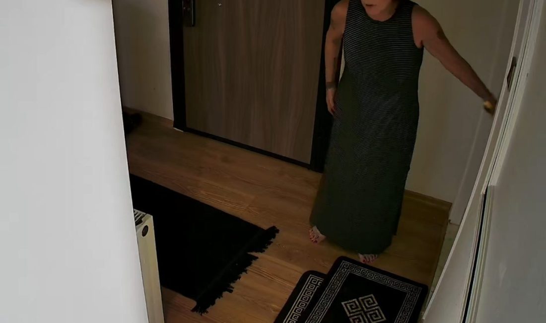 Şarkıcı Güllü’nün ölümüne ilişkin soruşturmada kızı ifade verdi: “Annemle husumetim yoktu” Yalova’da “Güllü” adıyla tanınan şarkıcı Gül Tut’un hayatını kaybetmesine ilişkin