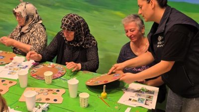 Kocaeli Büyükşehir Belediyesi bünyesinde 60 yaş ve üzeri vatandaşlara hizmet