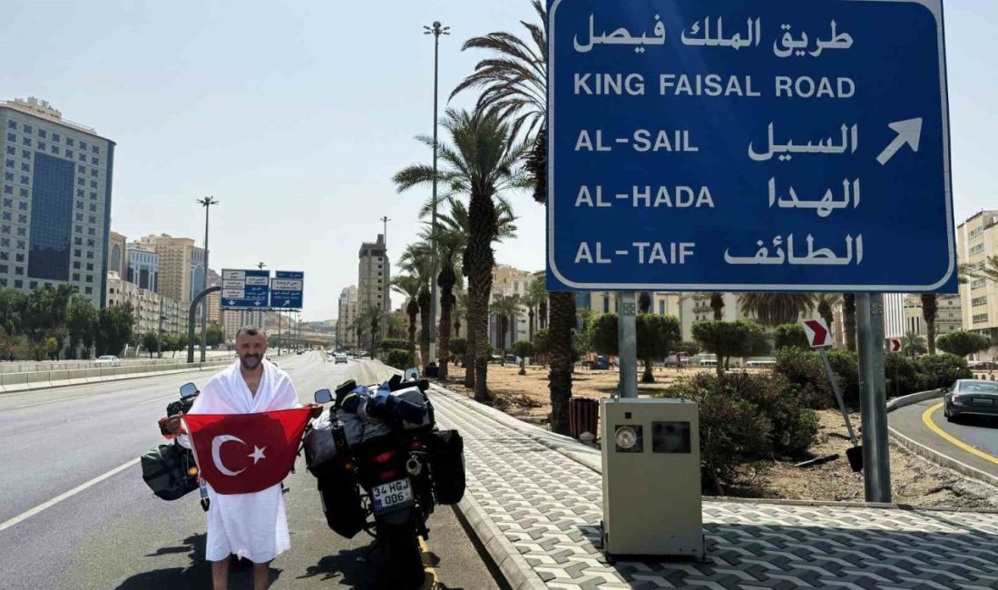 Sigarayı bıraktı, motosikleti ile 250 bin kilometre yol yaptı: Son durağı umre oldu Sakarya’nın Adapazarı ilçesinde yaşayan motosikletçi İbrahim Değerli, sigarayı bıraktıktan sonra