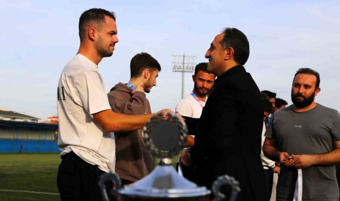 SUBÜ ev sahipliğinde düzenlenen ÜNİLİG Türkiye Futbol Bölge Şampiyonası’nda dereceye