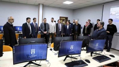 SUBÜ Teknoloji Fakültesi’nde ‘Yazılım Geliştirme ve Sistem Laboratuvarı’ açıldı. Laboratuvar,