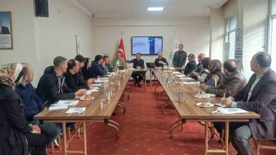 Düzce’de elektrikçiler e-ticaret için bir araya geldi. Düzce Elektrikçiler Elektronikçiler