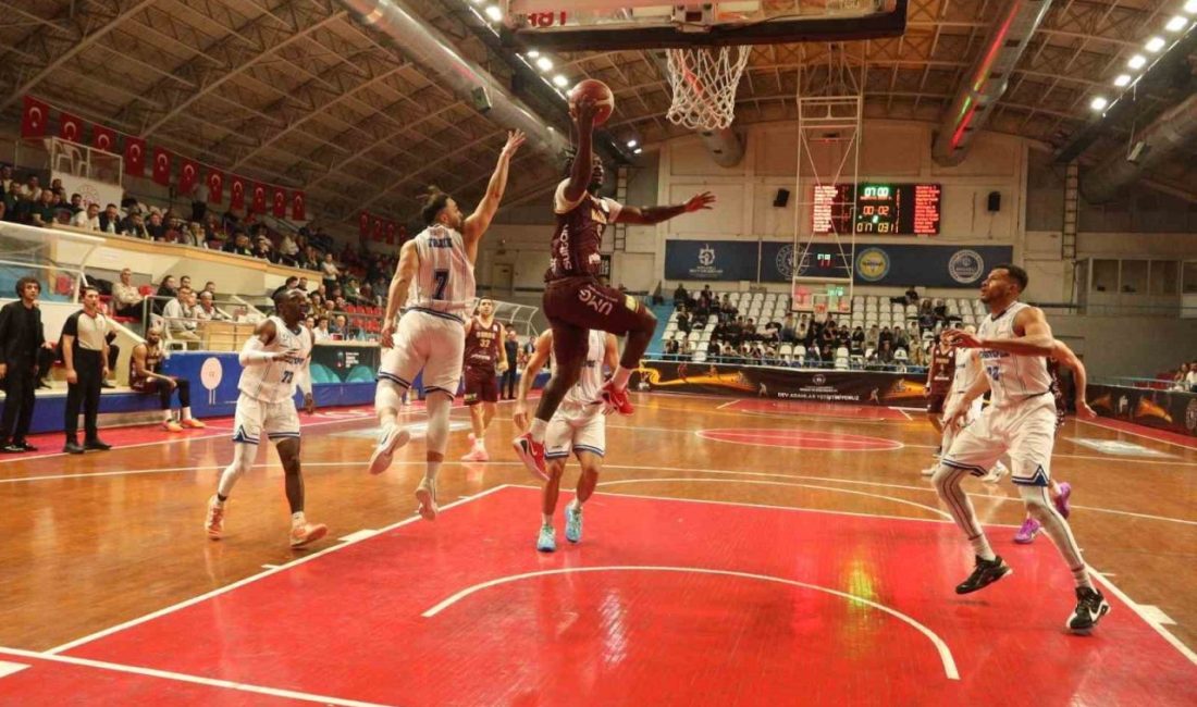 Türkiye Basketbol Ligi: Kocaeli BŞB Kağıtspor: 61 – Bandırma Bordo Basketbol: 82 Türkiye Basketbol Ligi’nin 10. haftasında Kocaeli Büyükşehir Belediye Kağıtspor konuk