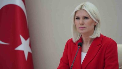 Bilecik’te üniversite öğrencilerine 8 bin TL eğitim desteği sağlanacağı açıklandı.