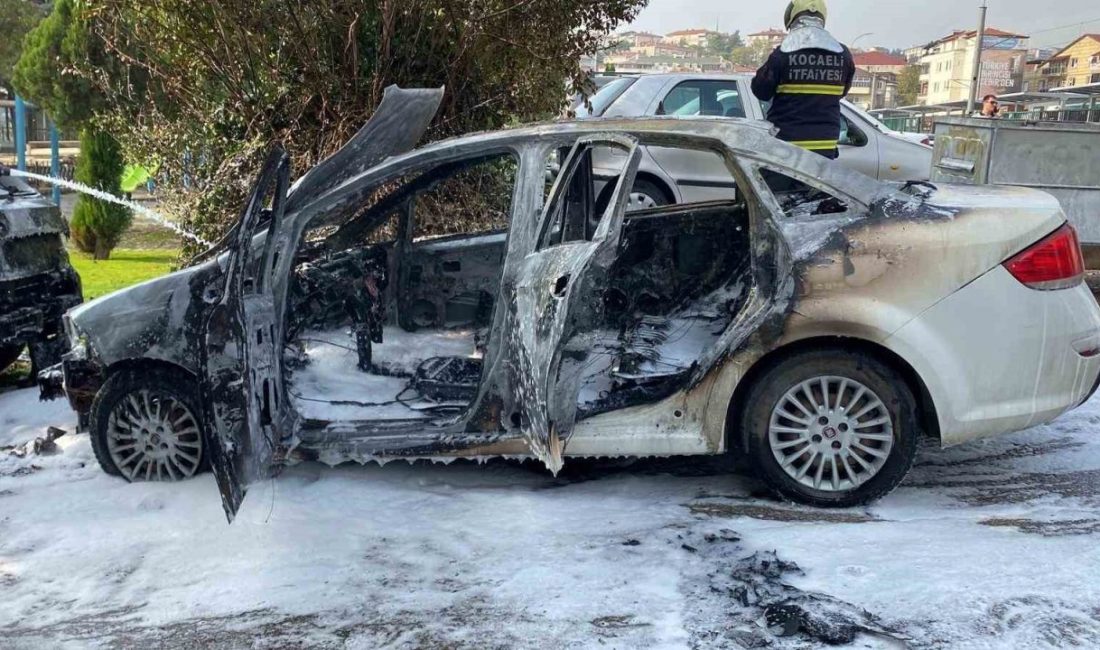 Yakıt aldıktan sonra otomobil alev aldı: 2 araç kullanılamaz hale geldi Kocaeli’de yakıt aldıktan sonra alev alan otomobildeki yangın bitişikteki başka