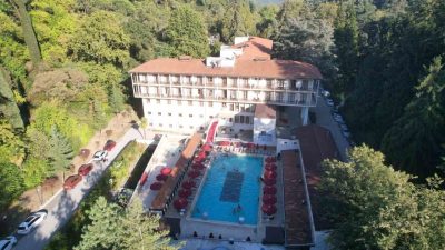 Yalova’nın kaplıcalarıyla ünlü Termal ilçesindeki turizm tesislerinde yaz sezonunun bitmesiyle