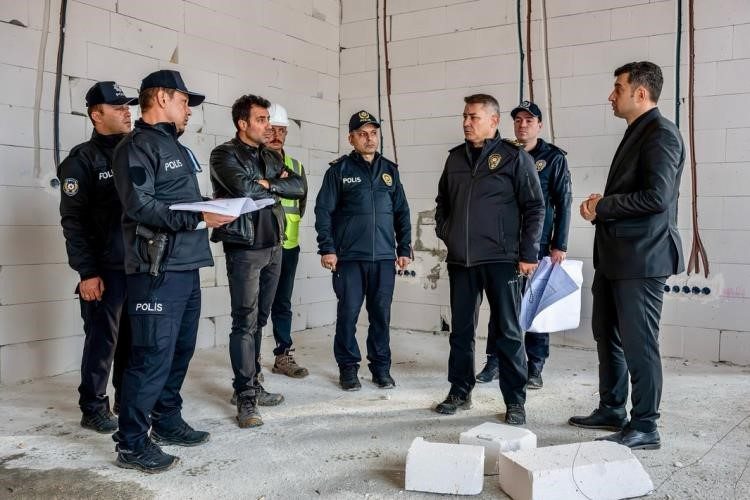 Yeni İl Emniyet Müdürlüğü binasında sona yaklaşıldı Bilecik İl Emniyet Müdürü Gökalp Şener, yapımı süren yeni İl