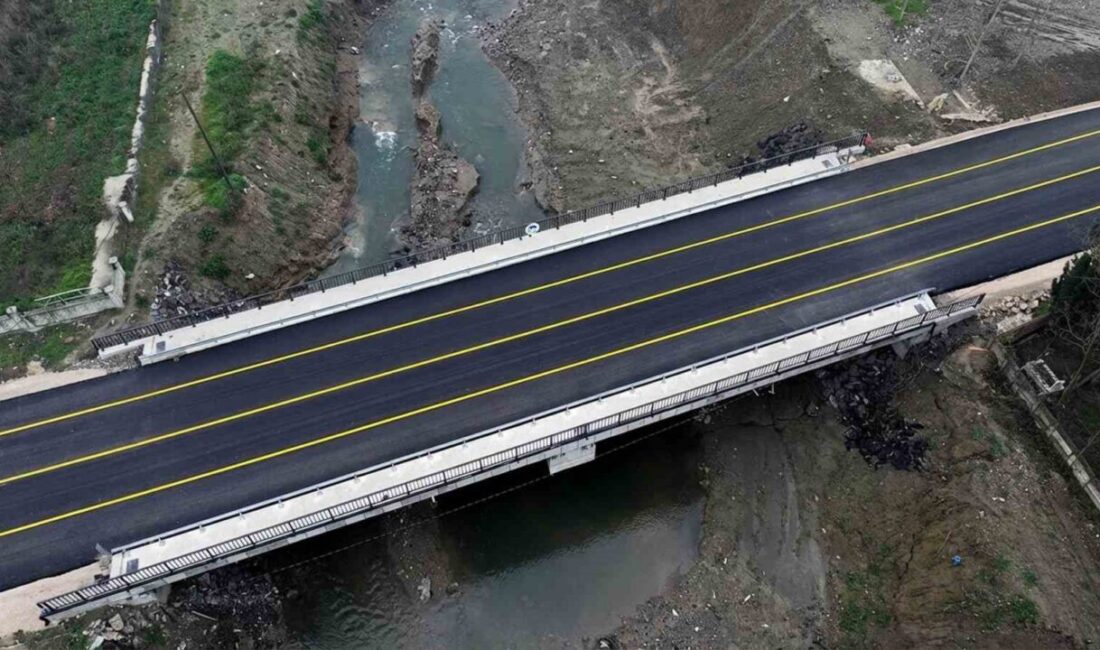 Sakarya Büyükşehir Belediyesi, Akyazı ve Hendek ilçelerinde 20 mahalleyi birbirine