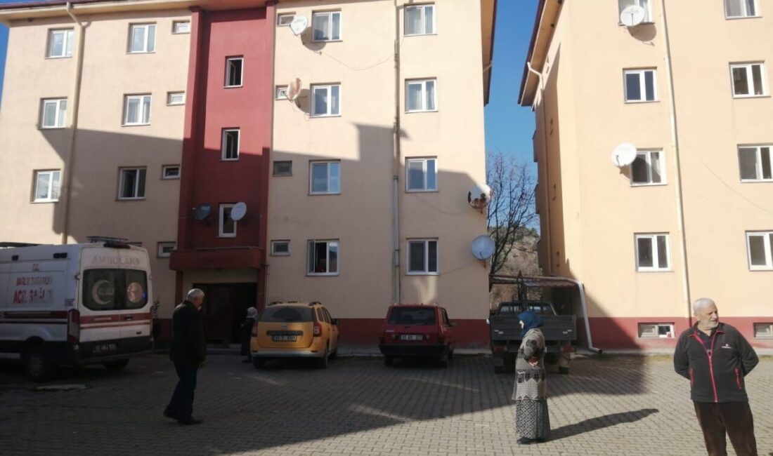 4 gündür haber alınamayan şahıs evinde ölü bulundu Kastamonu’nun Hanönü ilçesinde 4 gündür kendisinden haber alınamayan şahıs, yalnız