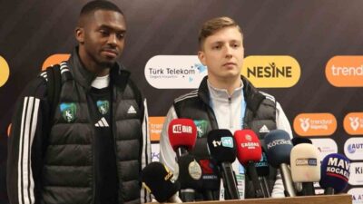 Kocaelisporlu futbolcu Anfernee Dijksteel, Kasımpaşa maçında galibiyet alamadıkları için hayal