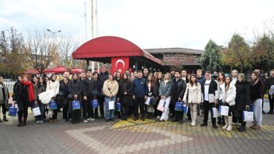 Ulaştırma ve Altyapı Bakan Yardımcısı Osman Boyraz, üniversite öğrencileri ve