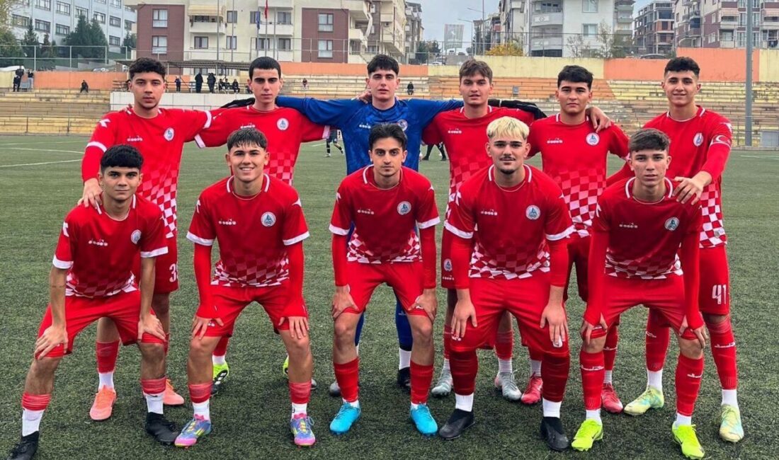 Başiskele Belediyespor ve Körfez Gençlerbirliği berabere kaldı Kocaeli Amatör Futbol U18 Ligi C grubunda Başiskele Belediyespor ile