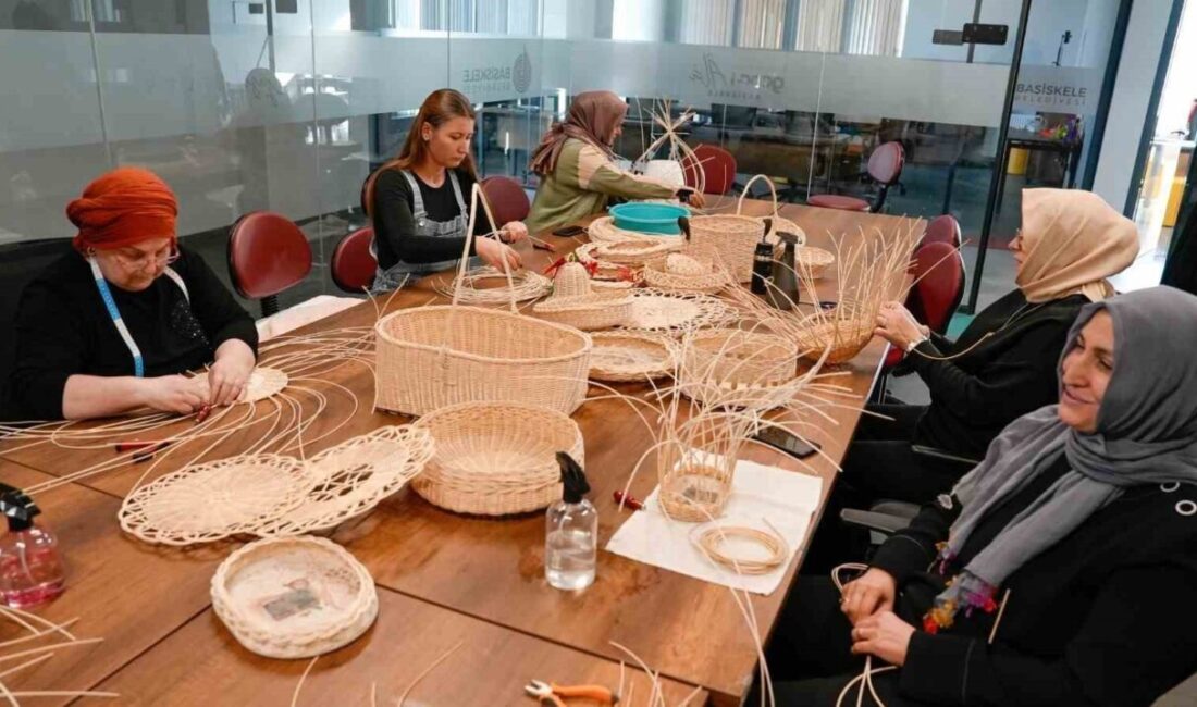 Başiskele’de “Genc-i Âlâ” modeliyle eğitim her yaşa ulaşıyor Başiskele Belediyesi, hayata geçirdiği “Genc-i Âlâ Gençlik Modeli” çatısı altında