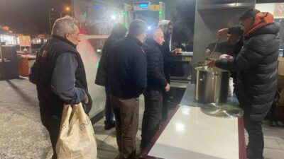 Bilecik’in Osmaneli İlçe Belediye tarafından fabrikalarda çalışan vatandaşlara ücretsiz sabah