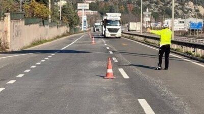 Bilecik trafiğinde yük ve eşya taşıyan araçlarda kış lastiği denetimleri