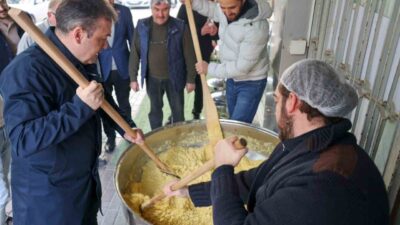 Bilecik Valisi Faik Oktay Sözer, esnaf ve vatandaşlarla bir araya