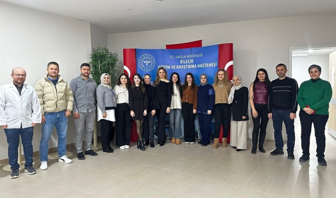 Bilecik’te ‘Ameliyathane Hemşireliği Eğitim Programı’ başladı Bilecik Eğitim ve Araştırma Hastanesi bünyesinde ‘Ameliyathane Hemşireliği Sertifikalı Eğitim