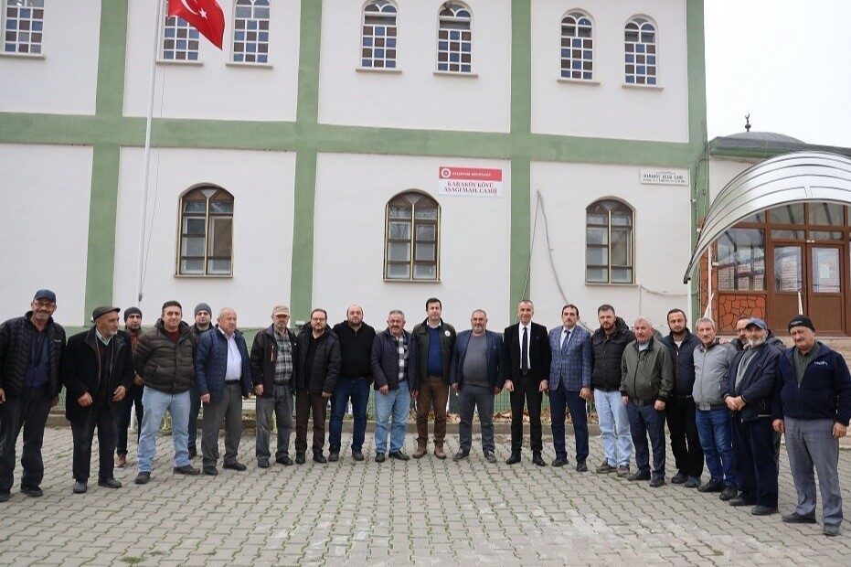 Bilecik’te çiftçiler tarımın yeni dönemine dair bilgilendirildi Bilecik’in Pazaryeri ilçesine bağlı Karaköy’de, Tarım ve Orman Bakanlığı’nın 81