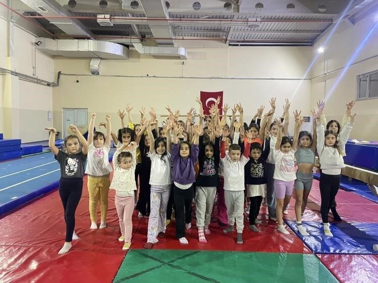 Bilecik’te Gençlik ve Spor Bakanlığı Spor Okulları bünyesinde sürdürülen cimnastik