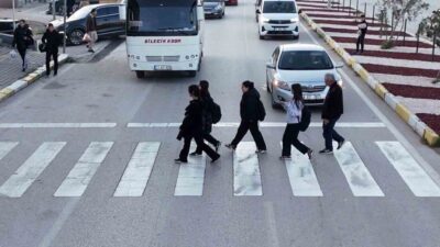 Bilecik’in Osmaneli ilçesinde drone destekli trafik denetimleri kapsamında 29 araç