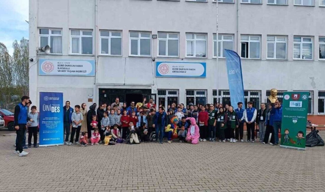 Bilecik’te gençlere eğitim ve çevre bilinci aşılandı Bilecik Gençlik ve Spor İl Müdürlüğü tarafından gençlere eğitim ve