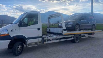 Bilecik’te jandarma tarafından yapılan trafik uygulamasında yakalaması olan araç yakalandı.