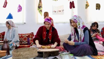 Bilecik’te Tutum, Yatırım ve Türk Malları Haftası kapsamında öğrencilerin hazırladığı