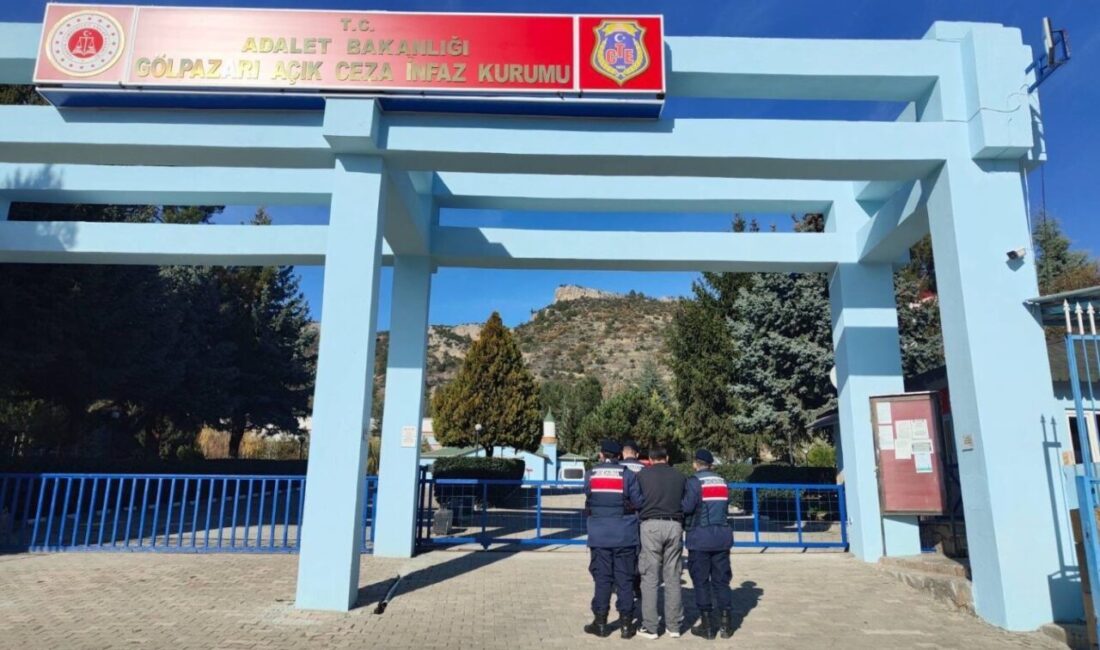 Bilecik’te orman suçundan aranan şahıs yakalandı Bilecik’te orman suçundan kesinleşmiş hapis cezası bulunan şahıs yakalandı. Edinilen