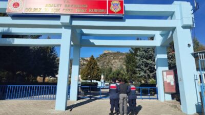 Bilecik’te orman suçundan kesinleşmiş hapis cezası bulunan şahıs yakalandı. Edinilen