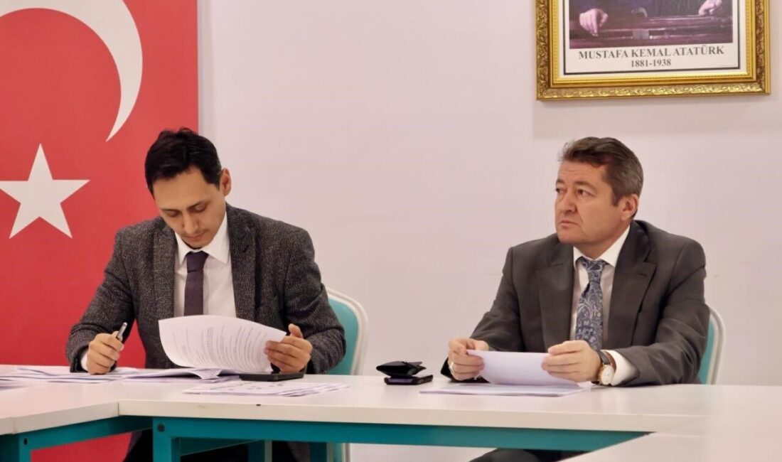 Bilecik’te İl Millî Eğitim Müdürü Serdal Şimşek başkanlığında düzenlenen Ortaöğretim