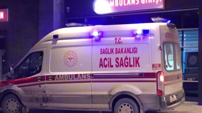 Bilecik’te yolcu otobüsü ile otomobilin çarpışması sonucu meydana gelen trafik