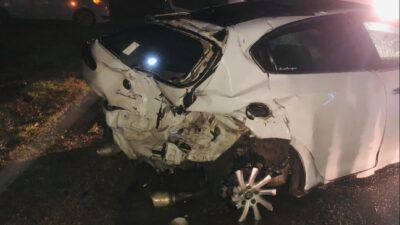 Bilecik’in Söğüt ilçesinde ıslak yol nedeniyle meydana gelen trafik kazasında