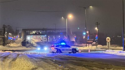 Bolu Dağı kar yağışı sebebiyle ağır tonajlı araçların geçişine kapatıldı.