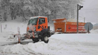 D-100 kara yolunun Bolu Dağı geçişinde 3 gündür aralıklarla etkili