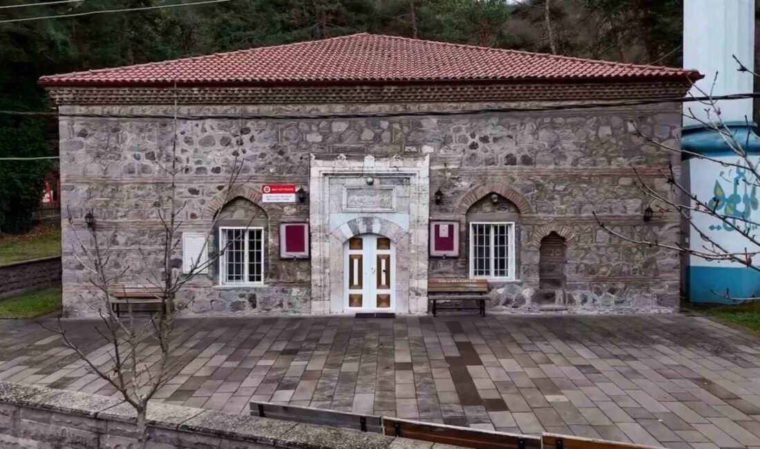 Bolu’da 500 yıllık cami, ilk günkü ihtişamını koruyor Bolu’nun Karacasu beldesinde bulunan Ilıca Musa Paşa Camii, yaklaşık 500