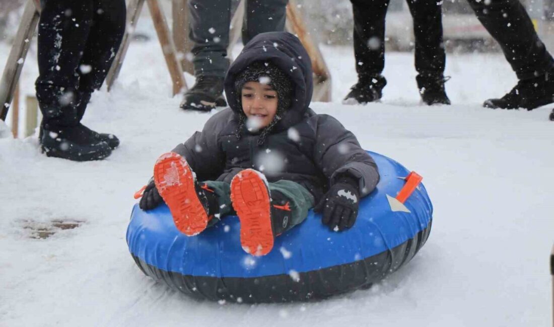 Bolu’da eğitime 1 gün daha ara verildi Bolu’da yoğun kar yağışı ve buzlanma riski nedeniyle il genelinde