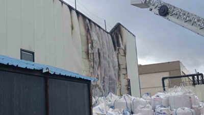 Bolu’nun Gerede ilçesinde bir fabrikada çıkan yangın büyümeden söndürüldü. Yangın,