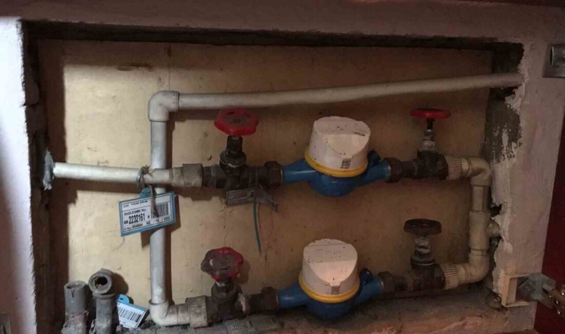 Bolu’da gece saatlerinde hava sıcaklıklarının eksi derecelere düşmesiyle birlikte su