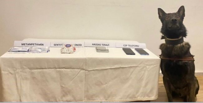 Bolu’da jandarmadan uyuşturucu operasyonu Bolu İl Jandarma Komutanlığı ekipleri tarafından düzenlenen operasyonda uyuşturucu madde