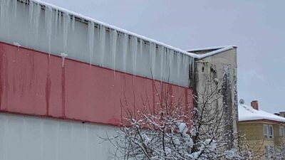 Bolu’da günlerdir etkili olan yoğun kar yağışı ve ardından etkili