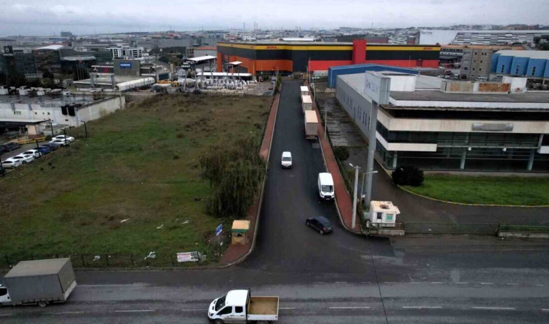 Çayırova ilçesi Şekerpınar Mahallesi’nde hal binasına ulaşımı sağlayan Şehzade ve