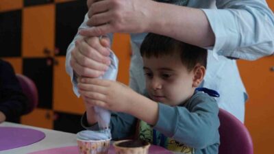 Düzce Belediyesi Belka Kreş ve Gündüz Bakımevinde eğitim gören minik