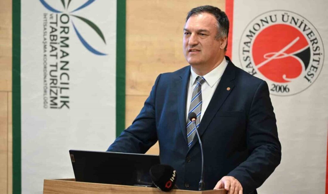 Kastamonu Üniversitesi’nde düzenlenen “Yeşil Veri: Ormancılıkta Dijital Dönüşüm için Coğrafi