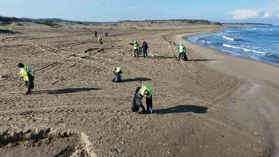 Kocaeli’de kıyı ekosistemlerini koruma hedefiyle sürdürülen temizlik ve izleme çalışmaları